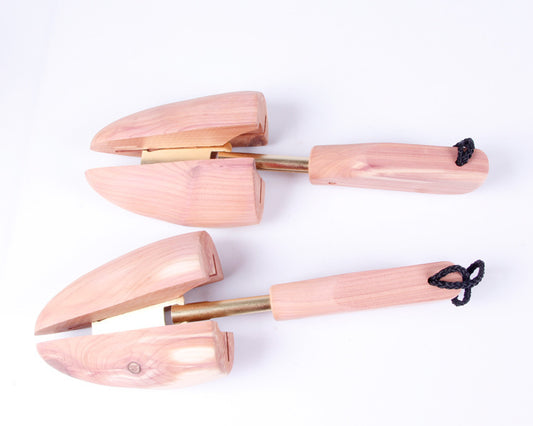 Adjustable Cedar Wood Shoe Trees for Men and Women