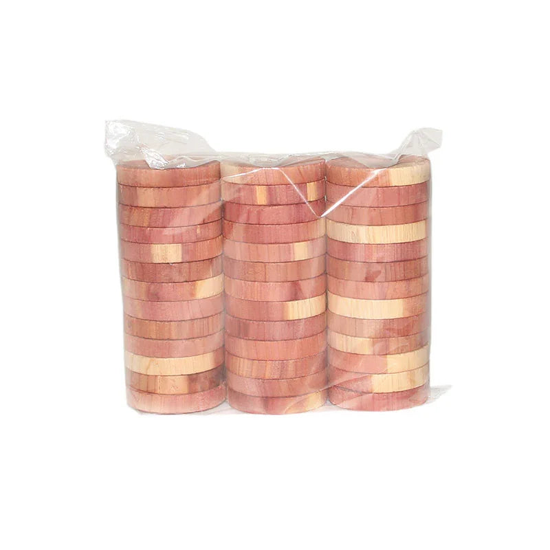 Anneaux et blocs de cèdre pour placard et rangement de chaussures