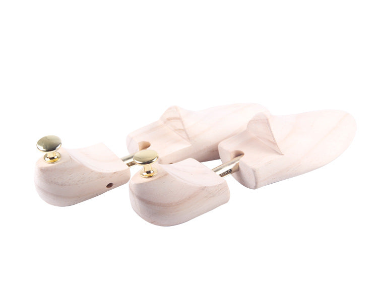Adjustable New Zealand Pine Shoe Trees for Shape Retention and Crease Prevention