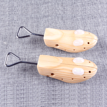 Adjustable Pine Wood Shoe Trees & Shoe Stretcher
