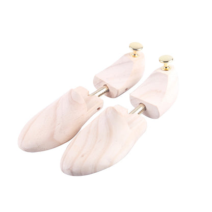 Adjustable New Zealand Pine Shoe Trees for Shape Retention and Crease Prevention