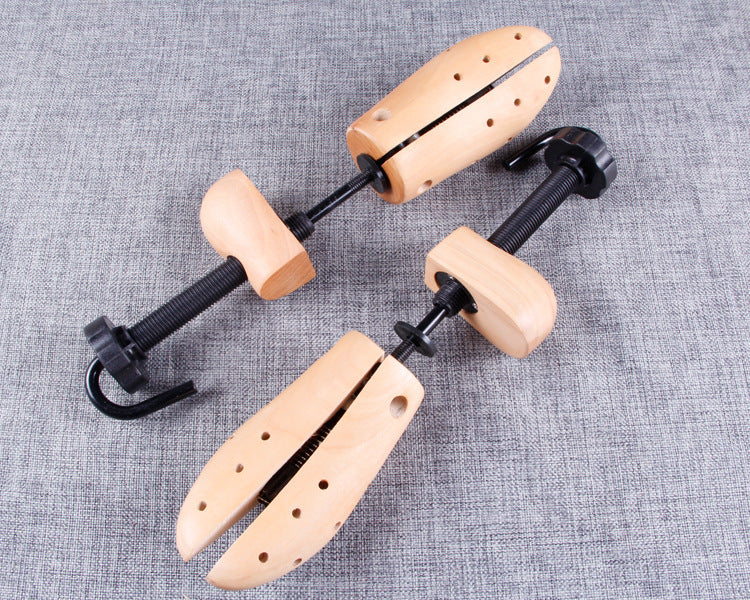 Adjustable Pine Wood Shoe Stretcher for Width and Length Expansion