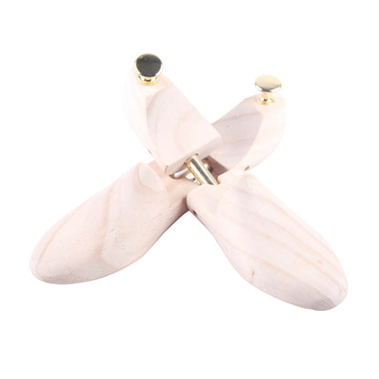 Adjustable New Zealand Pine Shoe Trees for Shape Retention and Crease Prevention