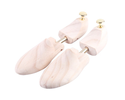 Adjustable New Zealand Pine Shoe Trees for Shape Retention and Crease Prevention